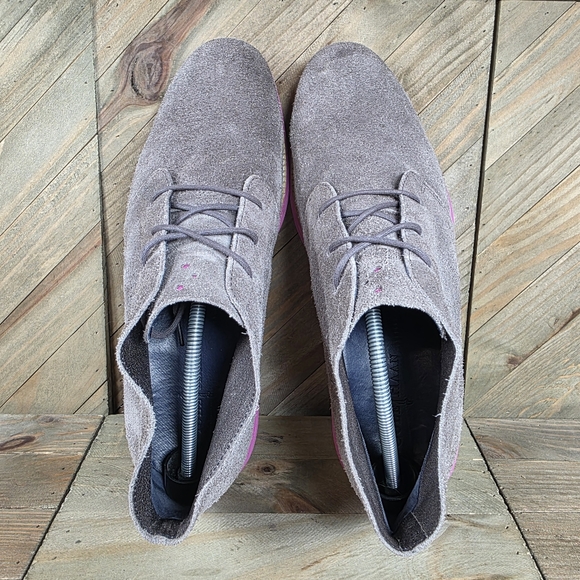 Cole Haan LunarGrand Mens Lace Up Chukka Boots Size 12 Grey Suede Orchid Pink main image 0